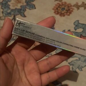 IT Cosmetics CC+ Lip Serum - Hydrating Gloss